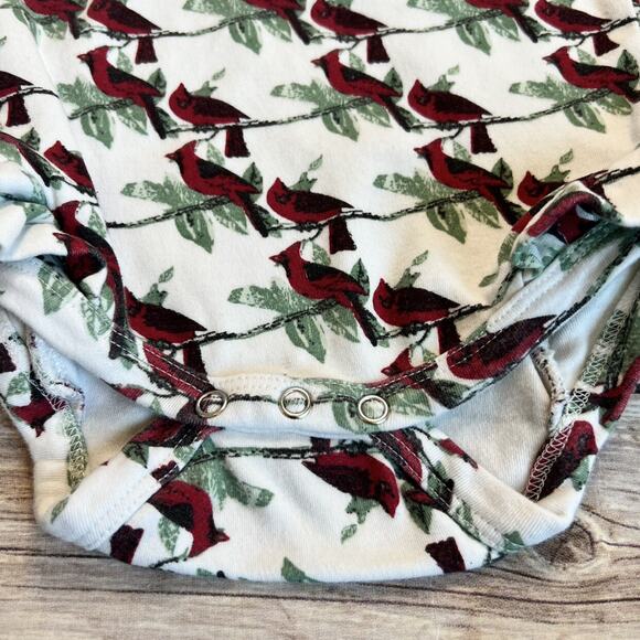 Kate Quinn Organic Cardinal Print Winter Ruffle Bodysuit 12-18m - Picture 4 of 8